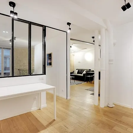 Le Marais - Upper Class Apartment Paris